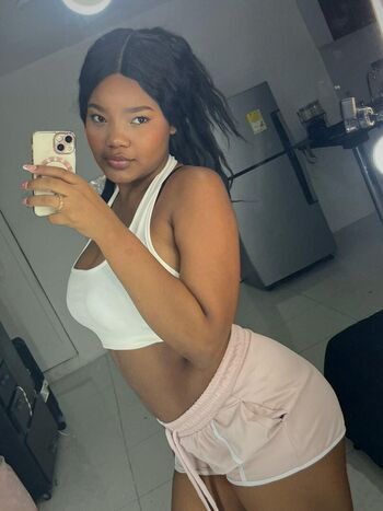 Full leaked Xbunnysweet private onlyfans photo