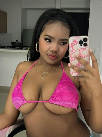 Full leaked Xbunnysweet private onlyfans photo