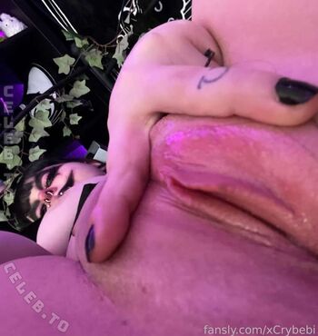 Full leaked Xcrybebi private onlyfans photo