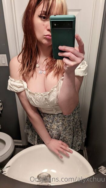 Full leaked Xeldabee private onlyfans photo