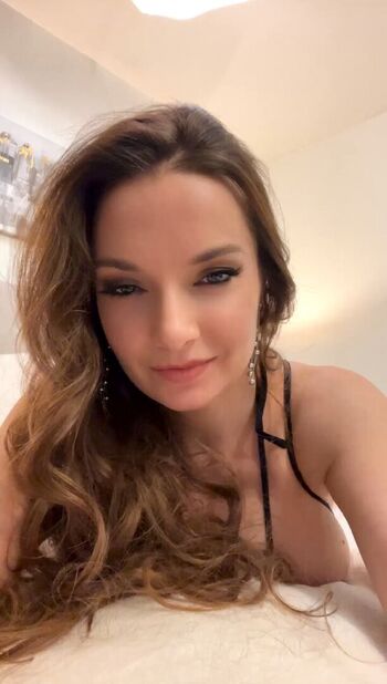 Full leaked Xenia crush private onlyfans photo