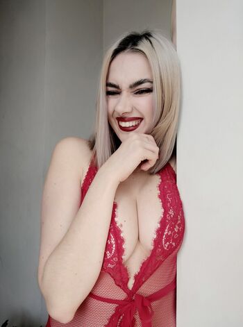 Full leaked Xenia model private onlyfans photo