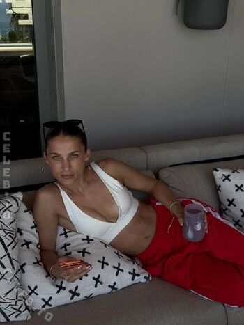 Full leaked Xeniadenise page private onlyfans photo