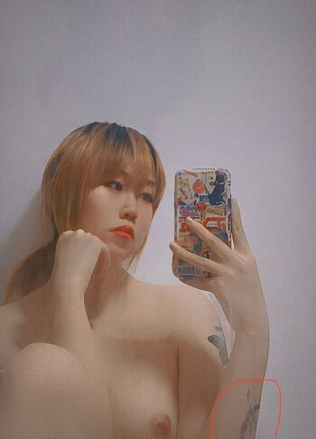 Full leaked Xiaonai private onlyfans photo