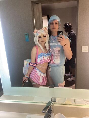 Full leaked Xkayweex private onlyfans photo