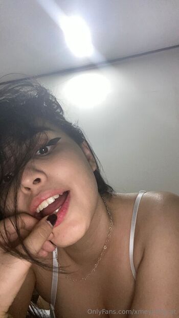 Full leaked Xmeykittycat page private onlyfans photo