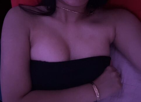 Full leaked Xobunniie private onlyfans photo