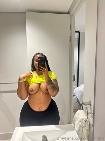 Full leaked Xoli mfeka private onlyfans photo