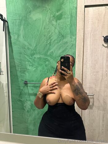 Full leaked Xoli mfeka private onlyfans photo