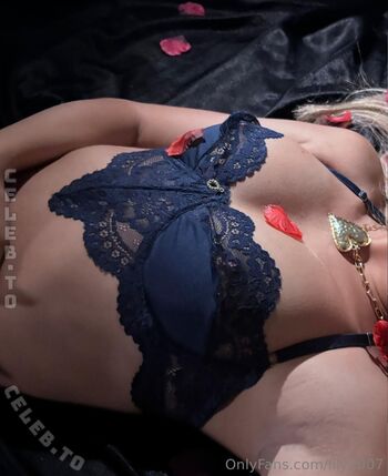 Full leaked Xolilyafterdark private onlyfans photo