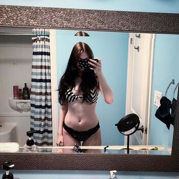 Full leaked Xombunni private onlyfans photo