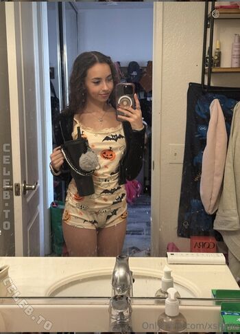 Full leaked Xshalle private onlyfans photo