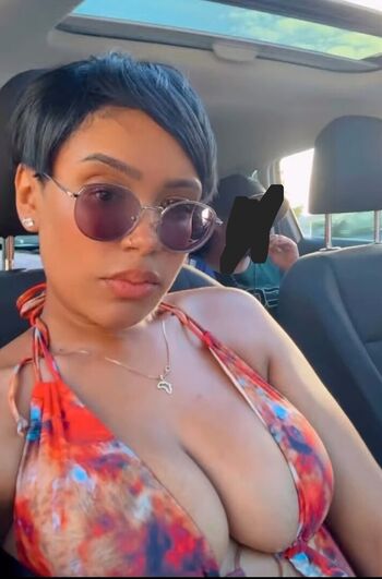 Full leaked Xtacey stacey africa private onlyfans photo