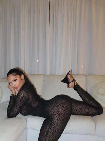 Full leaked Xttiona private onlyfans photo