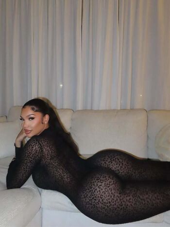 Full leaked Xttiona private onlyfans photo