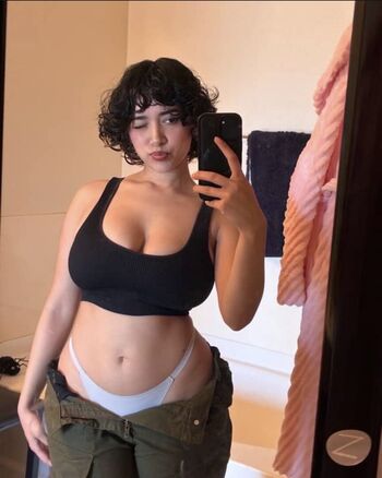 Full leaked Xx midna private onlyfans photo