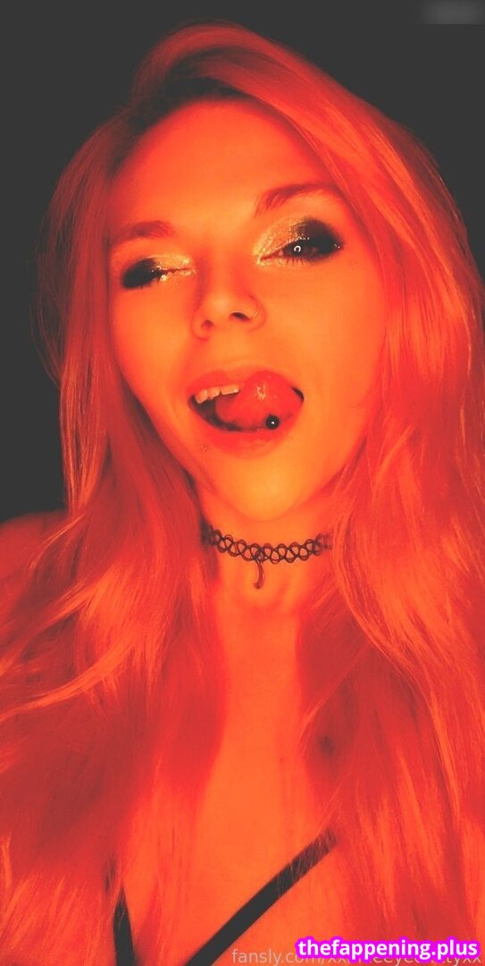 xxblueeyedkittyxx Foto OnlyFans Nua #4