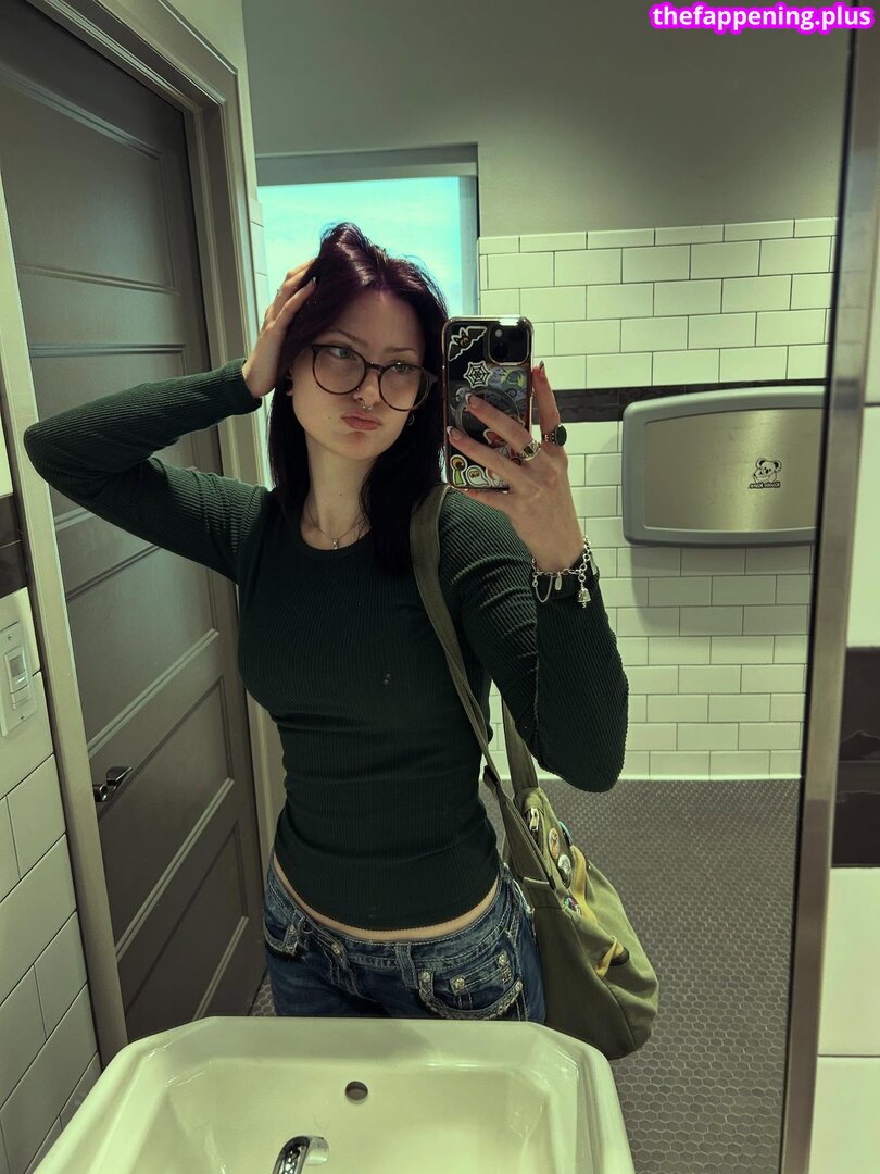 xxiluvkittyz Nacktes OnlyFans Foto #5