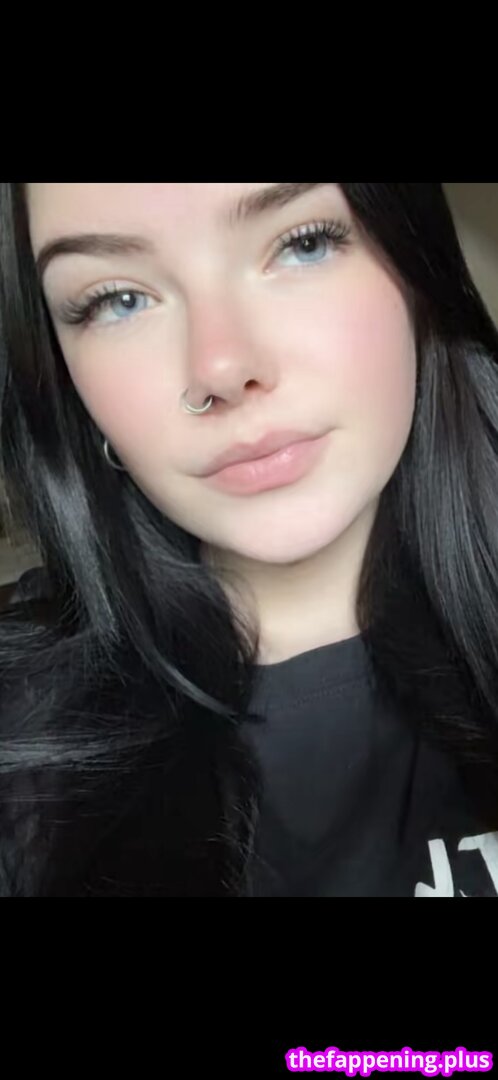 xolilayexo / xxo_oxxoo Фото оголеного OnlyFans #5