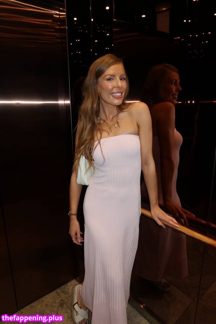 xo_dannii / xxxdann Çıplak OnlyFans Fotoğrafı #1