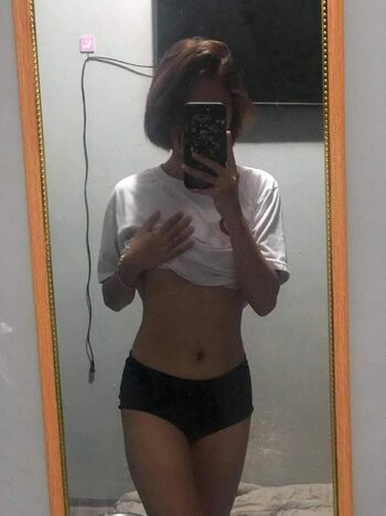 Full leaked Xyren woods private onlyfans photo
