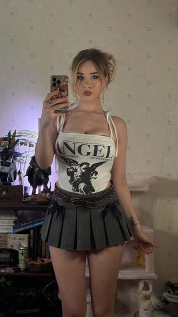 Full leaked Yaboielina private onlyfans photo