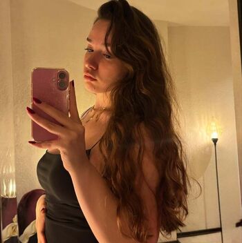 Full leaked Yagmur simsek private onlyfans photo