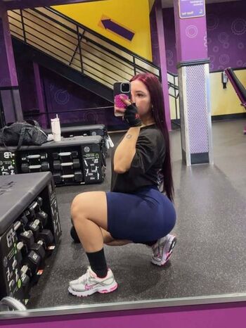 Full leaked Yararomero private onlyfans photo