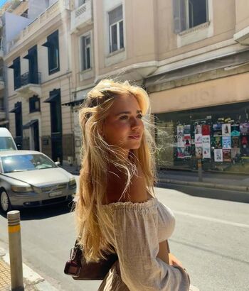 Full leaked Yarin luvich private onlyfans photo