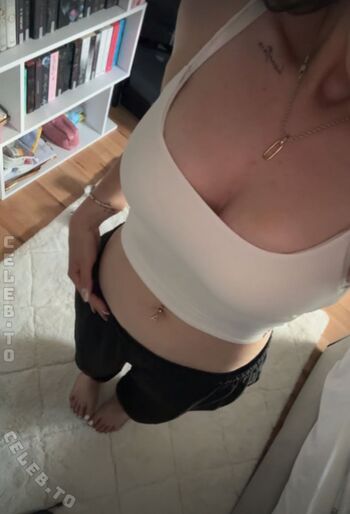 Full leaked Yasilisches private onlyfans photo