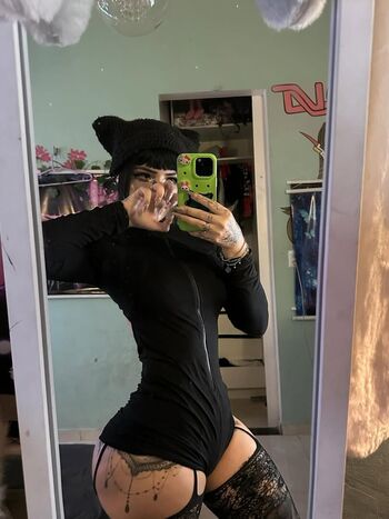 Full leaked Yasmincat private onlyfans photo