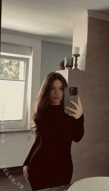 Full leaked Yasmincvr private onlyfans photo