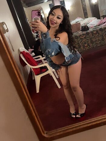 Full leaked Yayabaybee private onlyfans photo