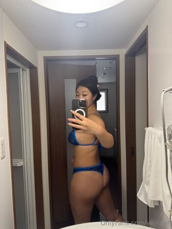 Full leaked Yejener private onlyfans photo