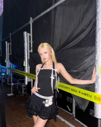 Full leaked Yeji itzy hwang ye ji page private onlyfans photo