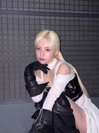 Full leaked Lisa snowdon / private onlyfans photo