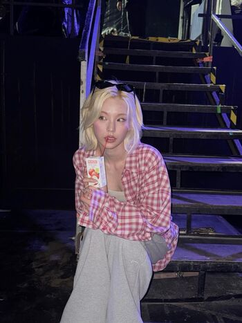 Full leaked Armani black/ private onlyfans photo