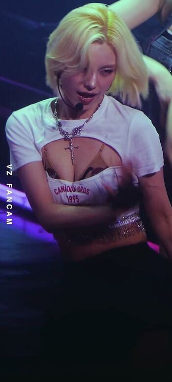 Full leaked Lindsey meadows/ private onlyfans photo