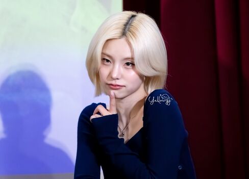 Full leaked Hello kiko/ private onlyfans photo