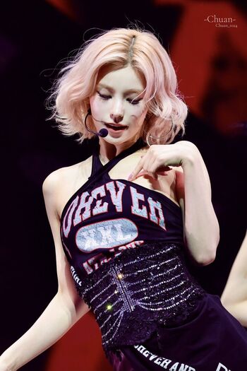 Full leaked Photos/s/h/shiro konekochan //shiro konekochan   s.jpg private onlyfans photo