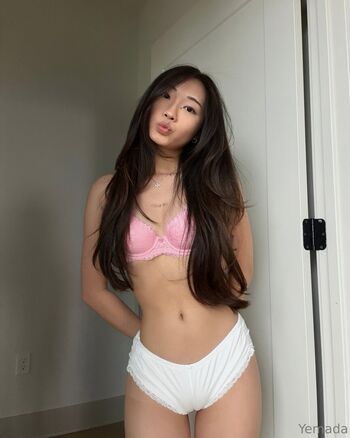 Full leaked Yemada private onlyfans photo
