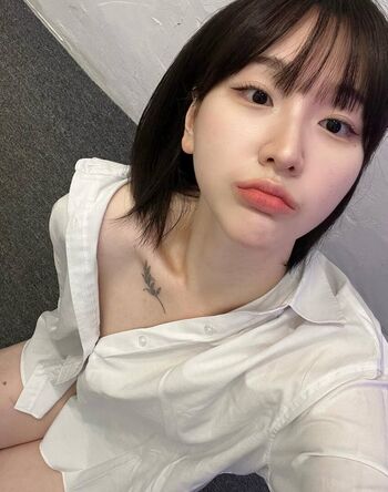 Full leaked Yeonjju page private onlyfans photo