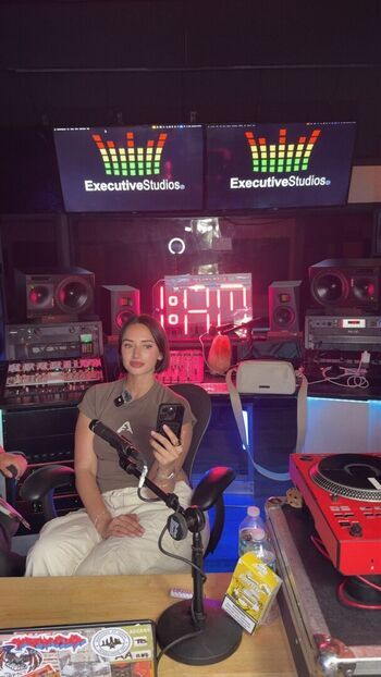 Full leaked Yesjulz private onlyfans photo