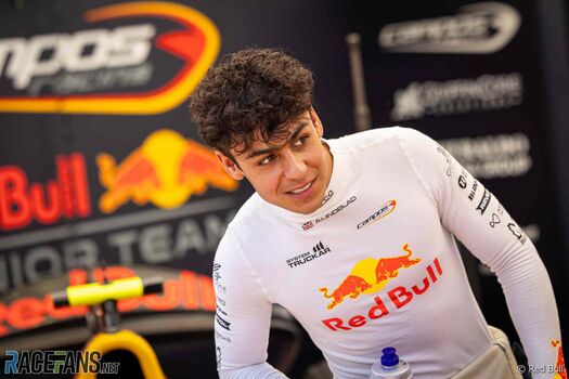 Full leaked Yesybernal private onlyfans photo