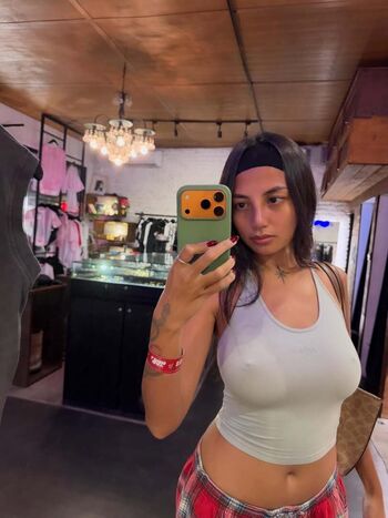 Full leaked Yeti kurnia page private onlyfans photo