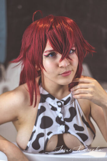 Full leaked Yifene cosplay private onlyfans photo