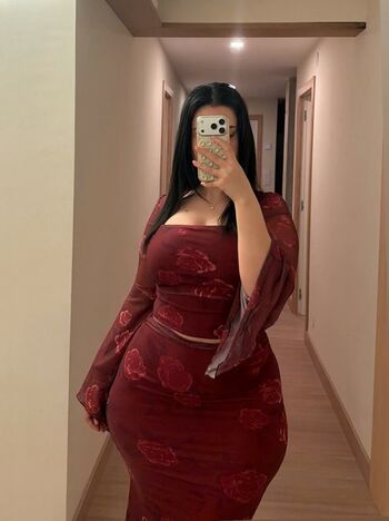 Full leaked Yiyi private onlyfans photo