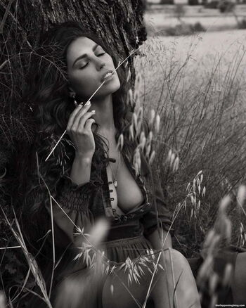 Full leaked Yolanthe private onlyfans photo