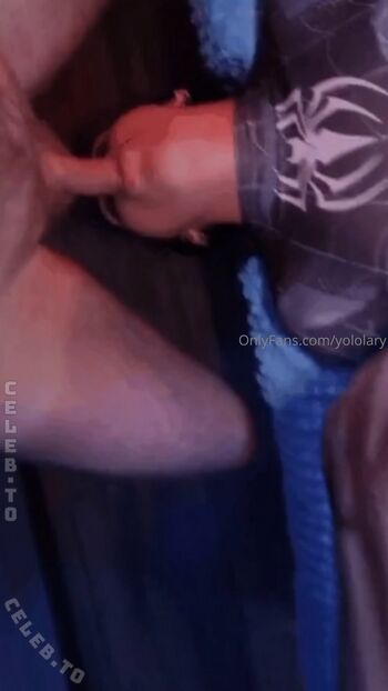 Full leaked Yololary private onlyfans photo