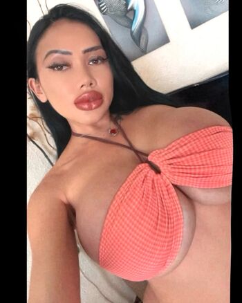 Full leaked Yourbabe private onlyfans photo